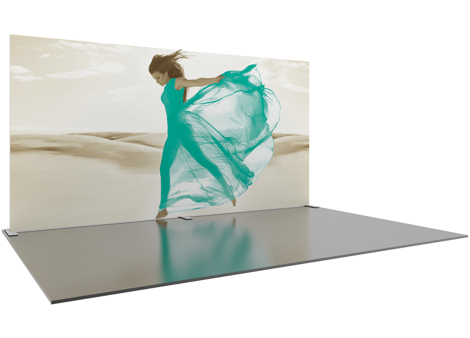 Formulate Master 15ft Straight Fabric Backwall